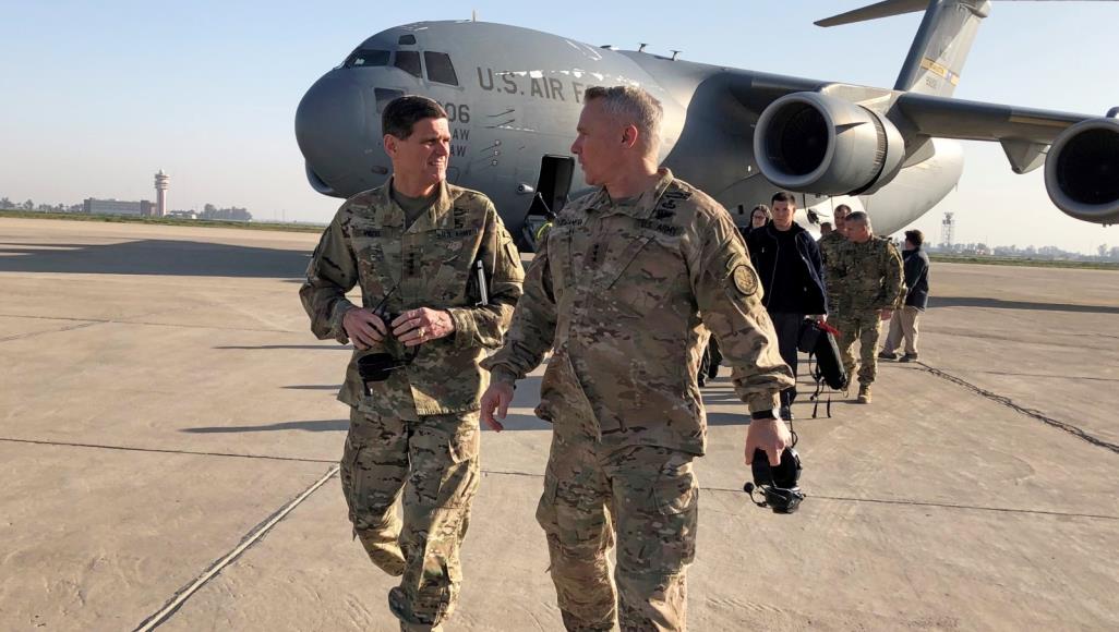 التحالف الدولي يسلم قاعدة القيارة الجوية إلى القوات العراقية