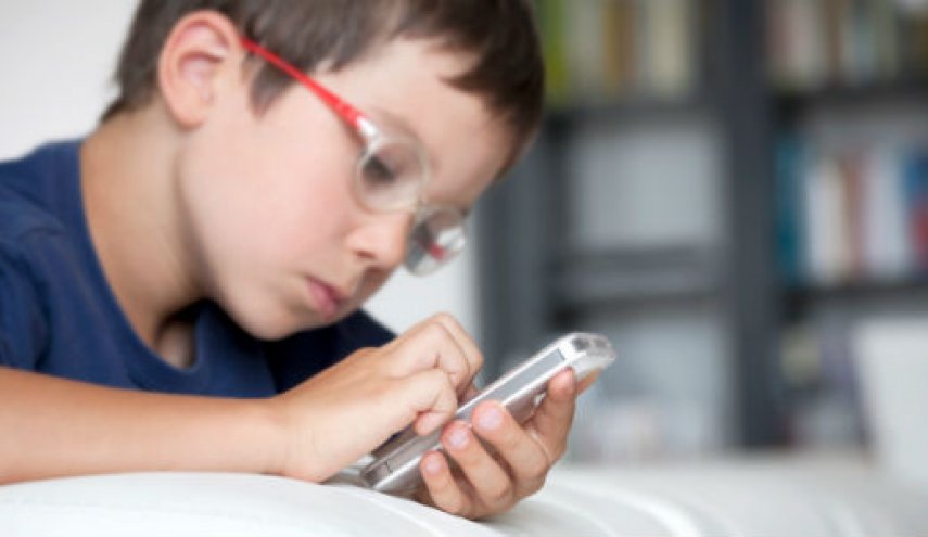 تعرف على أهم تطبيقات مراقبة استخدام الاطفال للهاتف الذكي – وكالة العهد نيوز