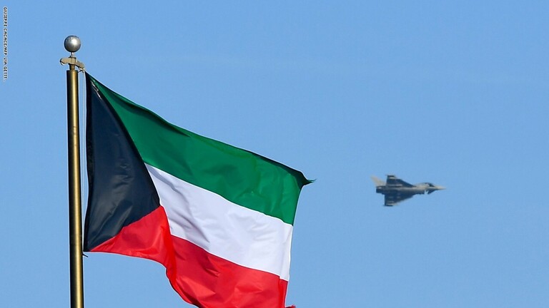 الجيش الكويتي يُجيب.. هل عبر اجواء البلاد صاروخا قادما من العراق؟