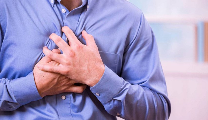 3 أعراض شائعة يتجاهلها الكثيرون قد تشير إلى خطر النوبة القلبية