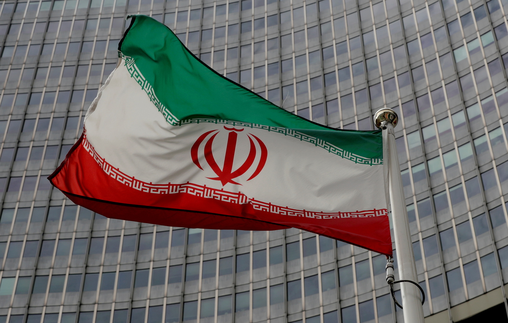 الخارجية الإيرانية: رفع بعض العقوبات عن طهران ليس كافياً