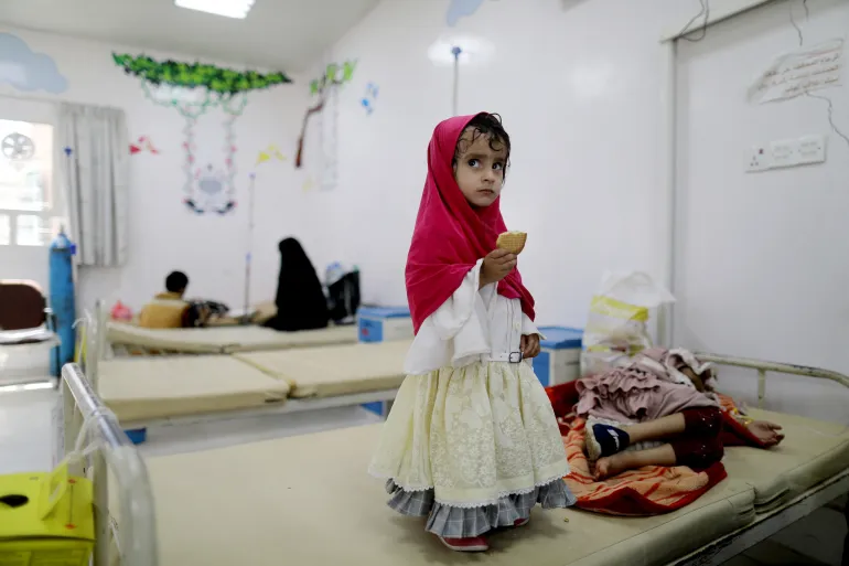 الصحة العالمية تعلن تفشي شلل الأطفال والحصبة في اليمن